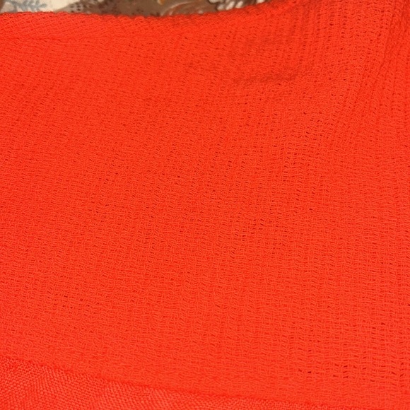 Plus-size Linen type Blouse - Picture 4 of 4